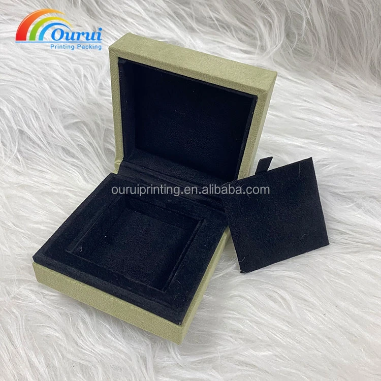 Luxury Green Velvet Jewelry Gift Box PC Material for Packaging Earrings Bracelet Necklace Ring for Storage or Gift Giving