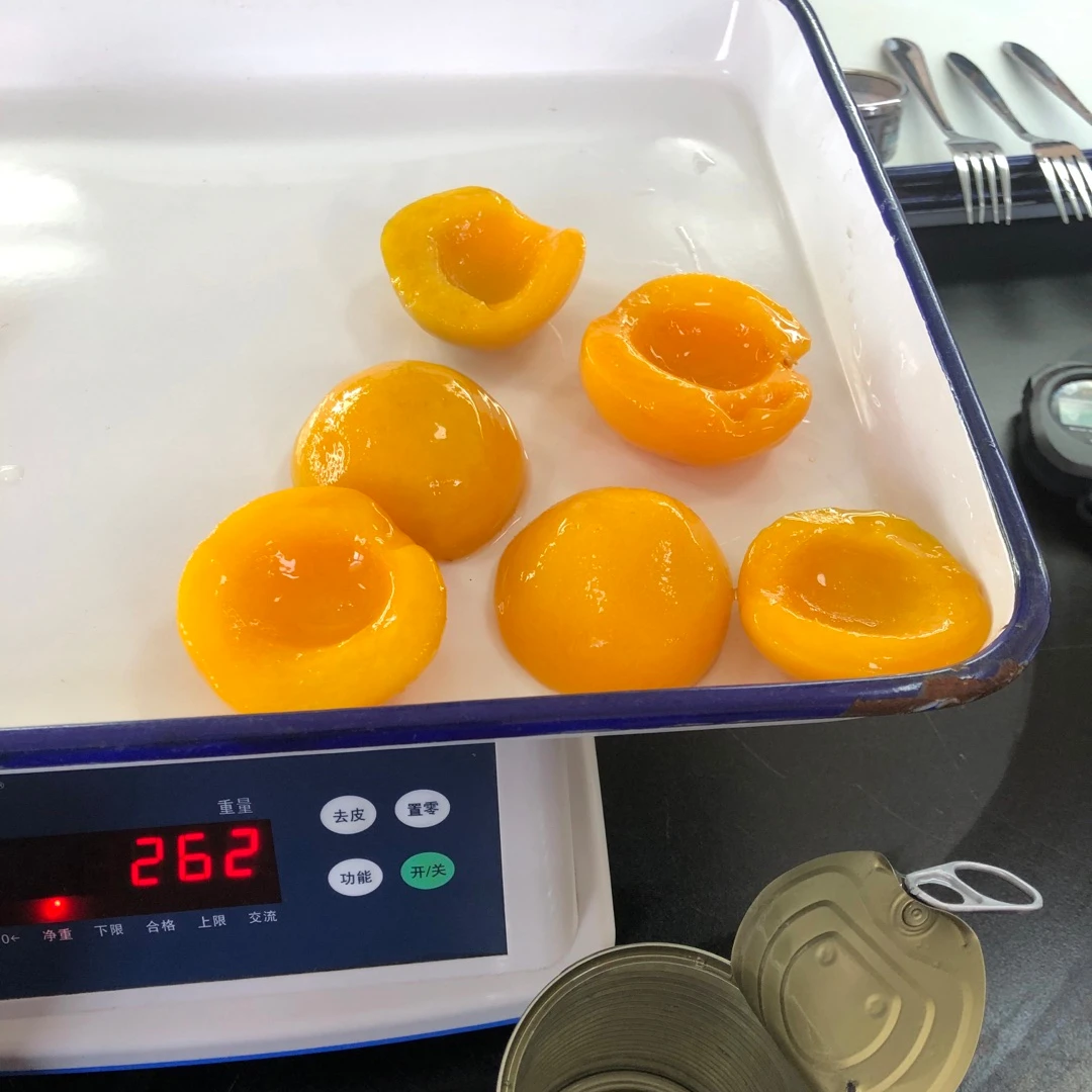 Canned peaches halves in syrup canned food fresh peaches
