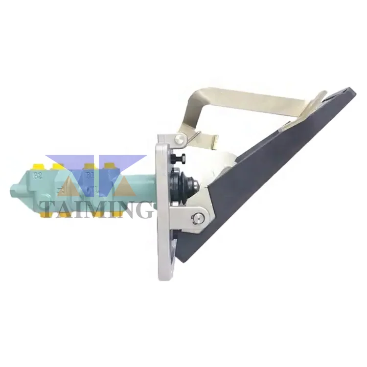 TEM Excavator Parts Foot Pedal Brake Valve Pedal Valve Oil Hole For Excavator E312C E320C E320D E330C