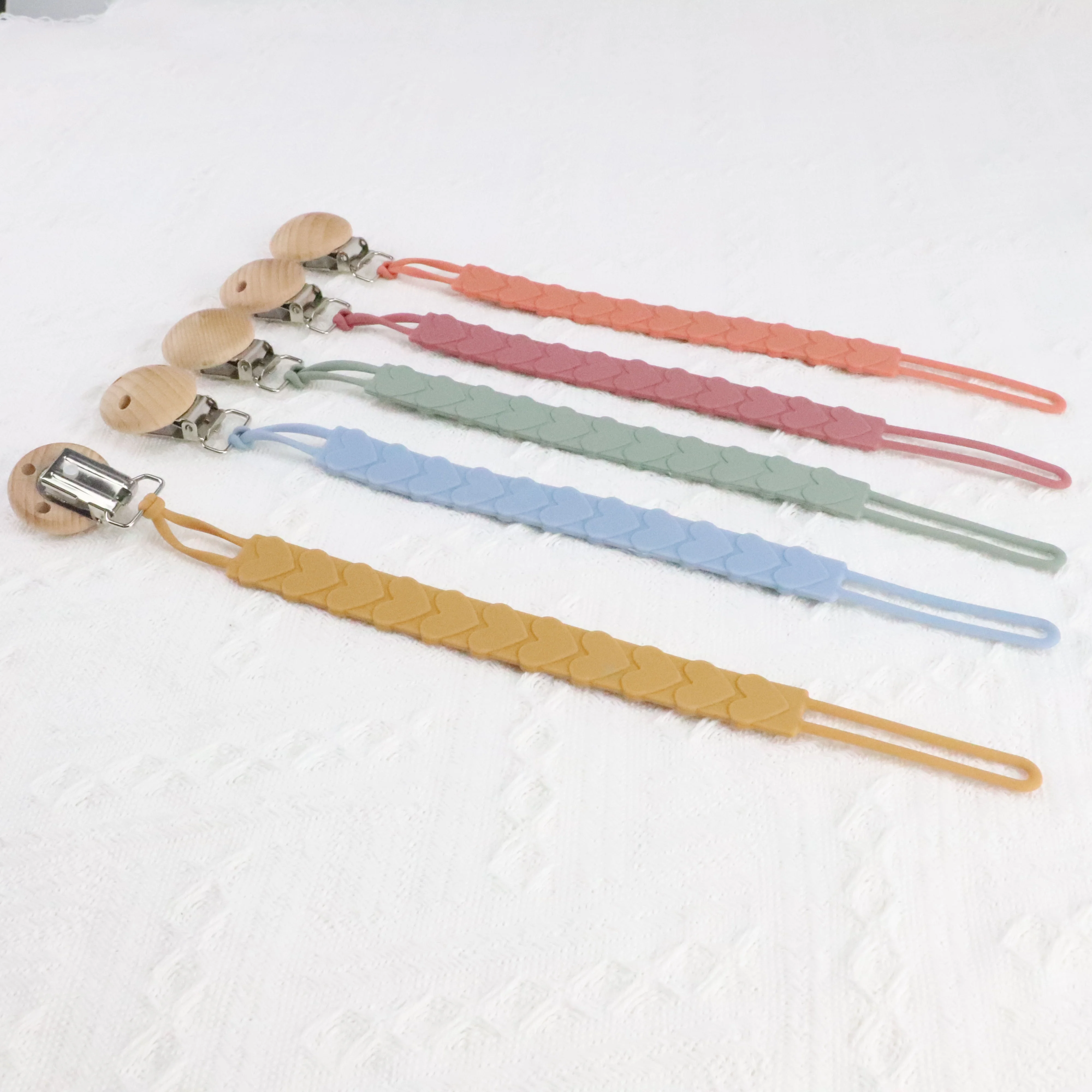 Hotting Selling Pacifier Hold Nipple Clips Chupetas Silicone Baby Pacifier Chain