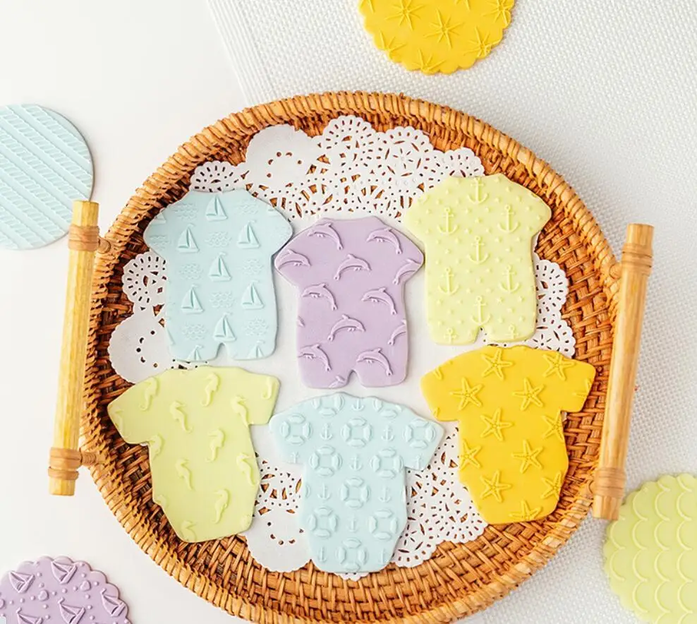 4inch 5mm thick seahorse Baking tools marine world underwater animals whales starfish sailing boat cartoon embosser pad