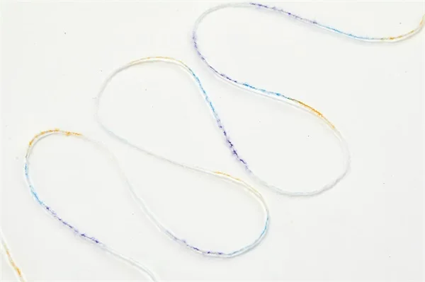 Production of fancy yarn 7.5Nm plush deer yarn in the clothing industry