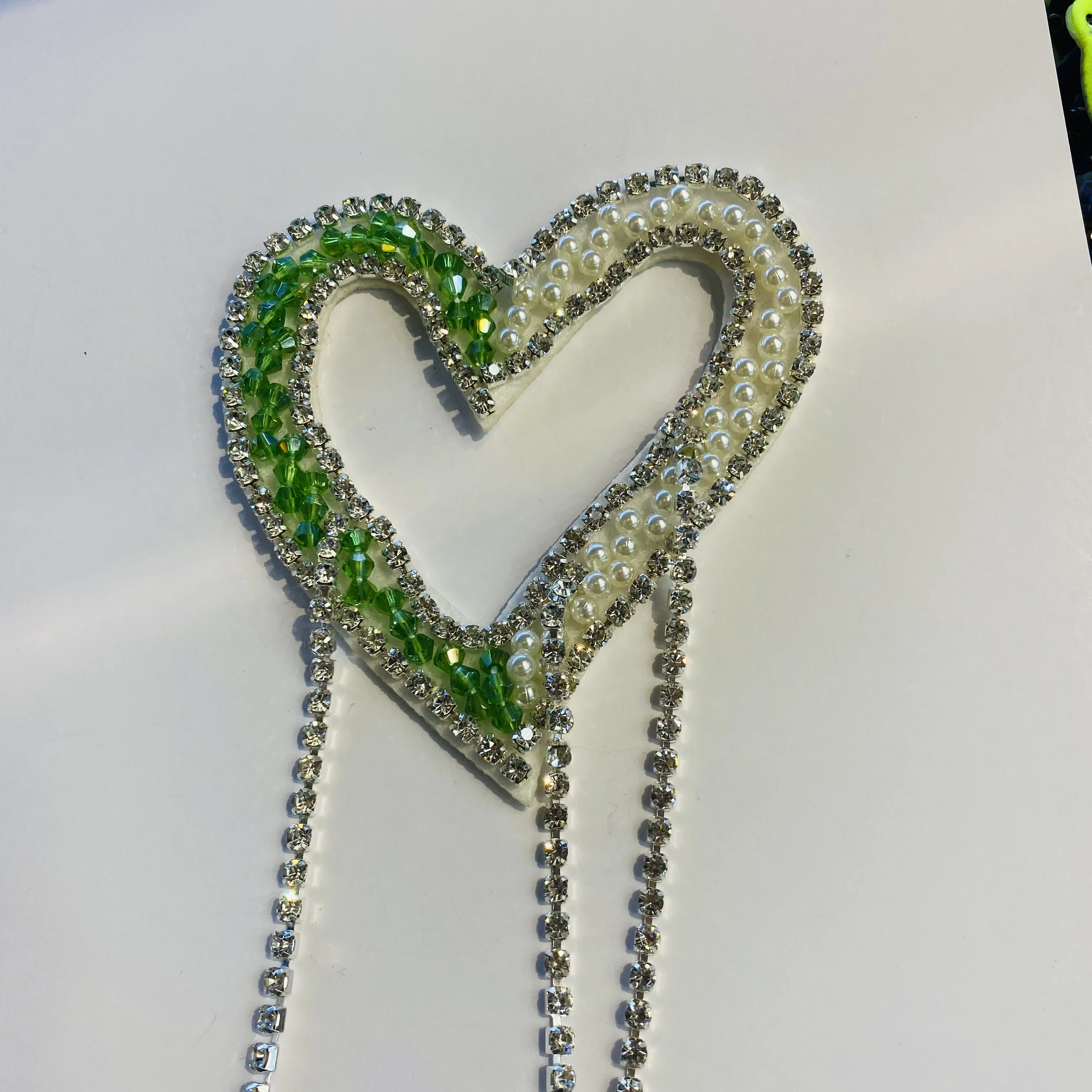 Famous brands patch handmade badges appliques logo stock patches