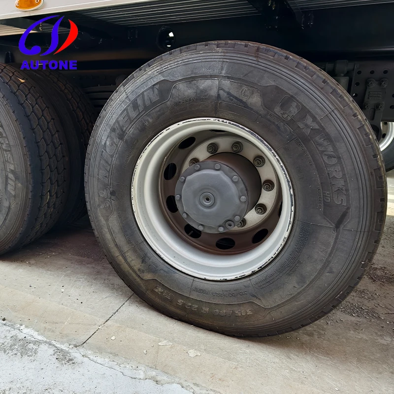 Factory Price 39m Truck Mounted Concrete Pump Used Concrete Pumps Truck Mounted Benz Chassis Diesel Concrete Pumps
