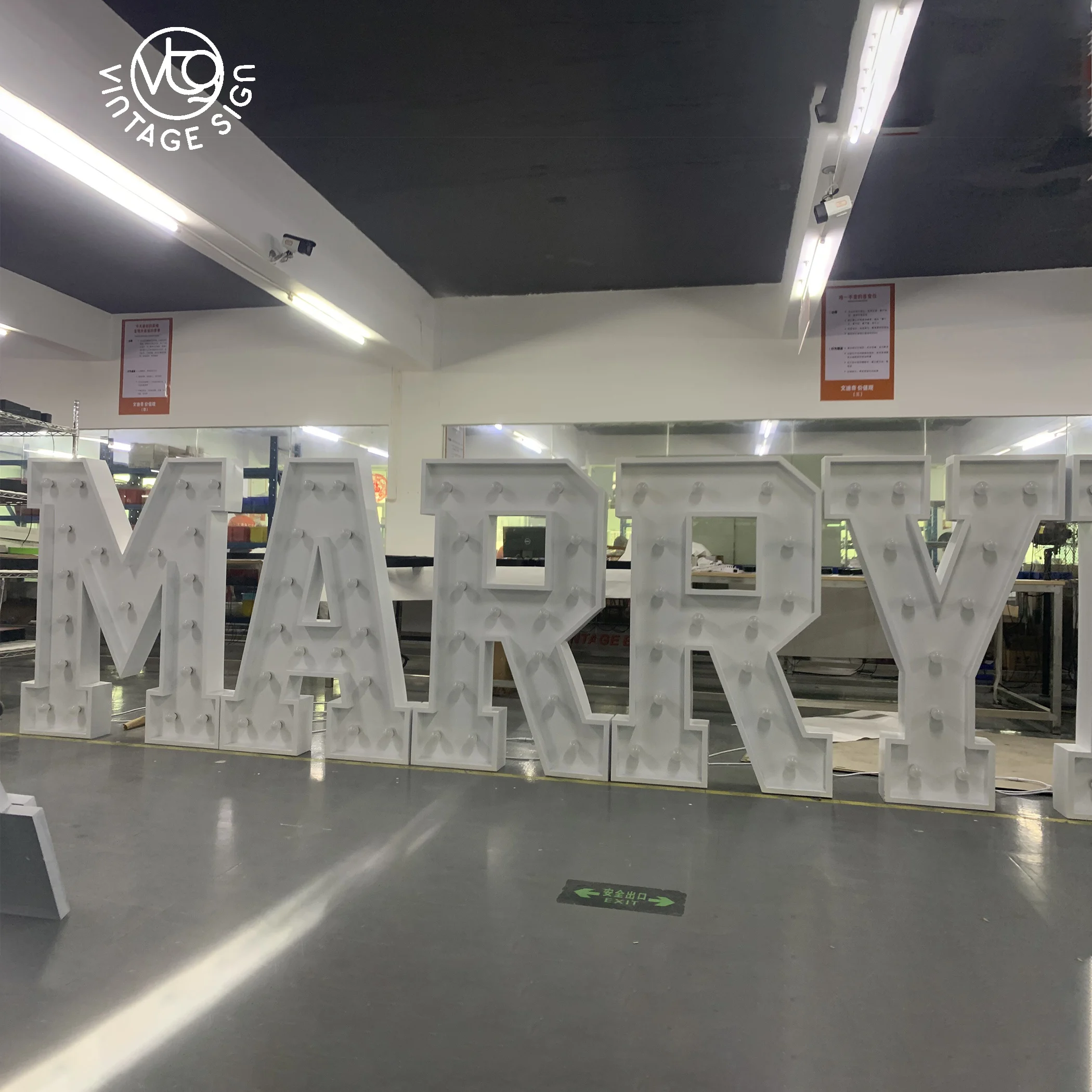 Large Love Light Up Sign LED Letter Lights Giant Marquee Letters With Factory Price