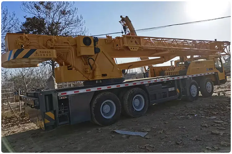 gold Supplier 50T Telescopic Arm Heavy Truck Crane Best Price STC500E truck crane cranes