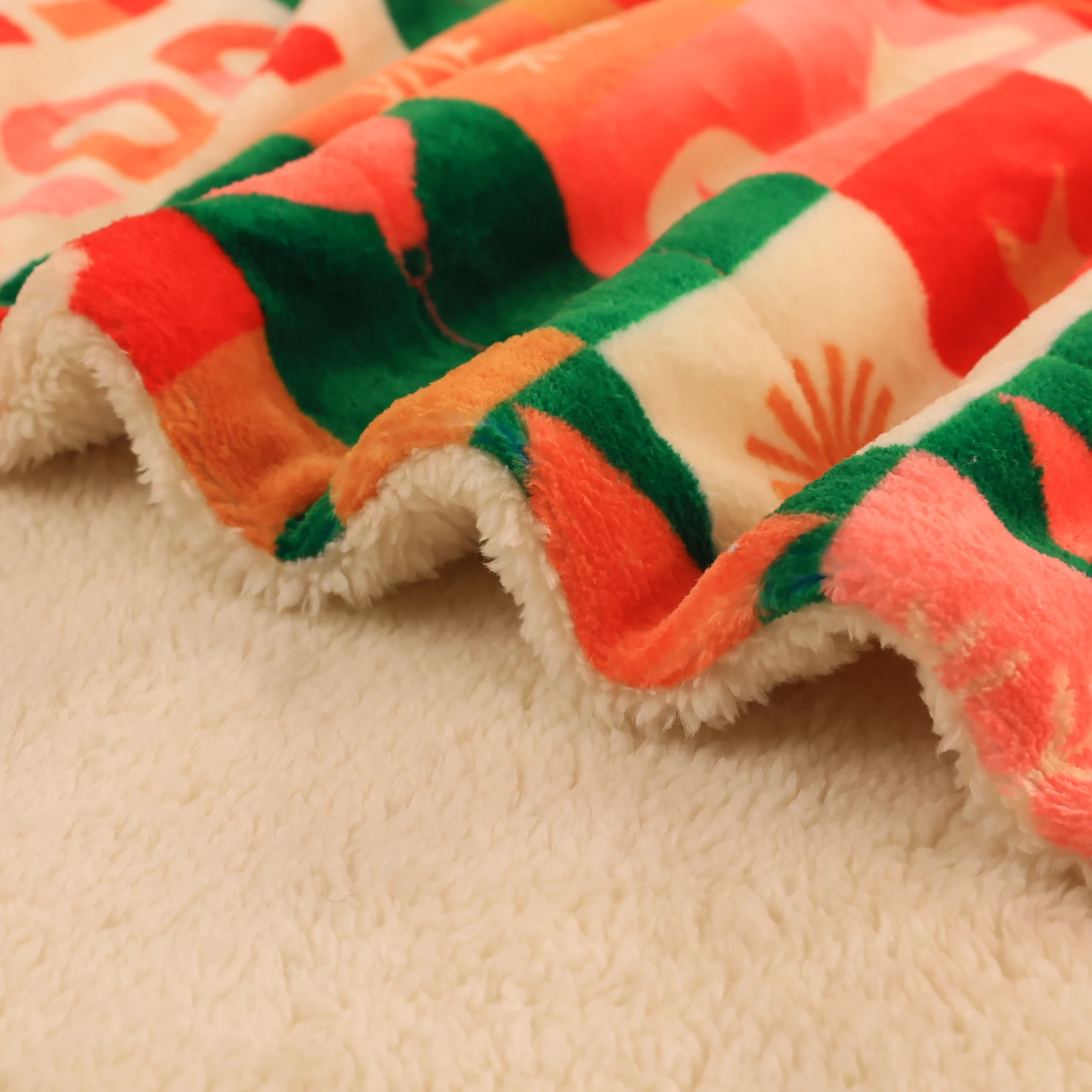 Soft Sherpa Double Bed Blankets for Winter Custom Micro Mink Flannel Cheap Wholesale Throw Blanket