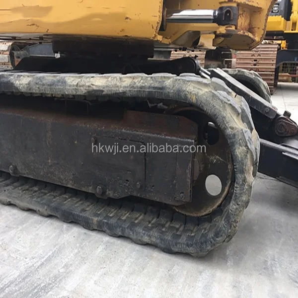 used mini  Excavators  Cat 302c  from japan  for sale / mini earthmoving machinery CAT 302 for sale