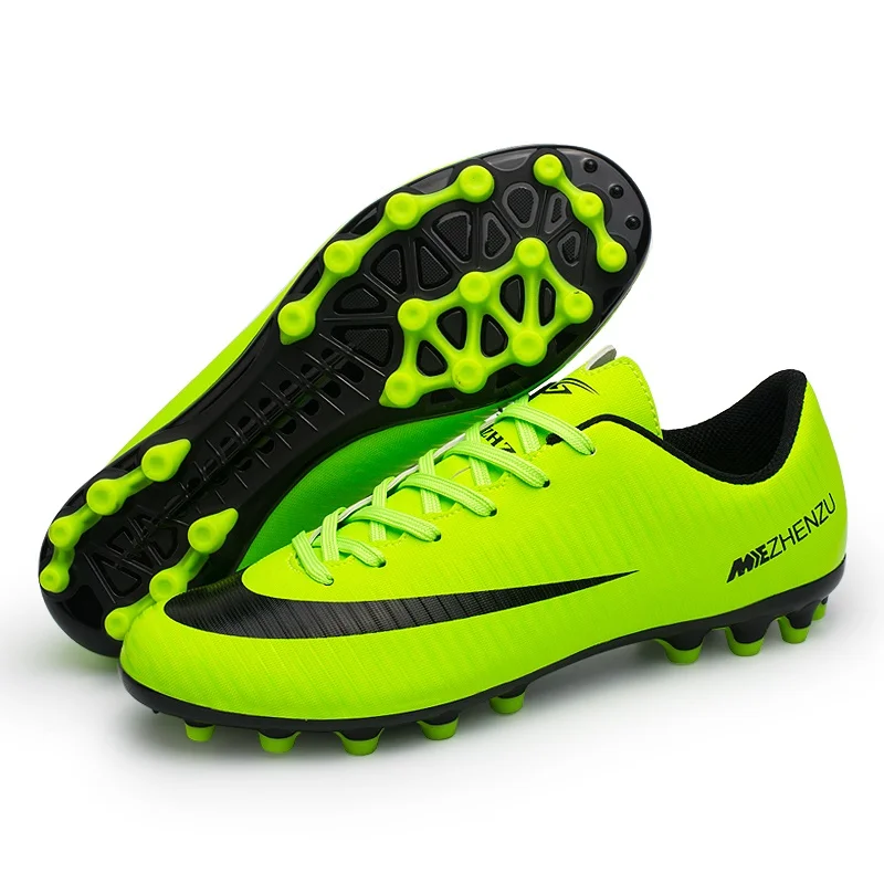 
High Quality Fashion Outdoor Football Shoes Light Weight Soccer Shoes 