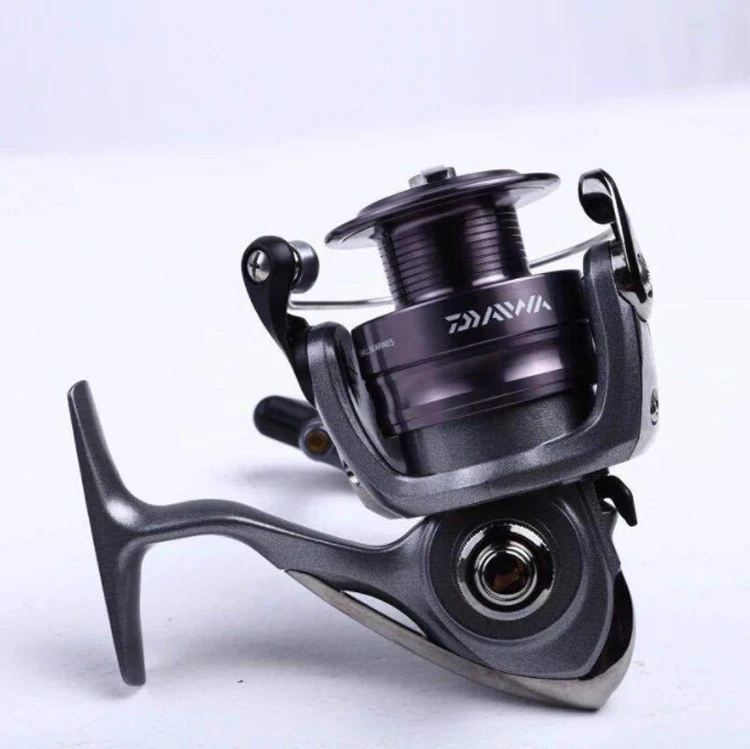  Рыболовная катушка DAIWA CROSSFIRE 3 + 1BB со сменной