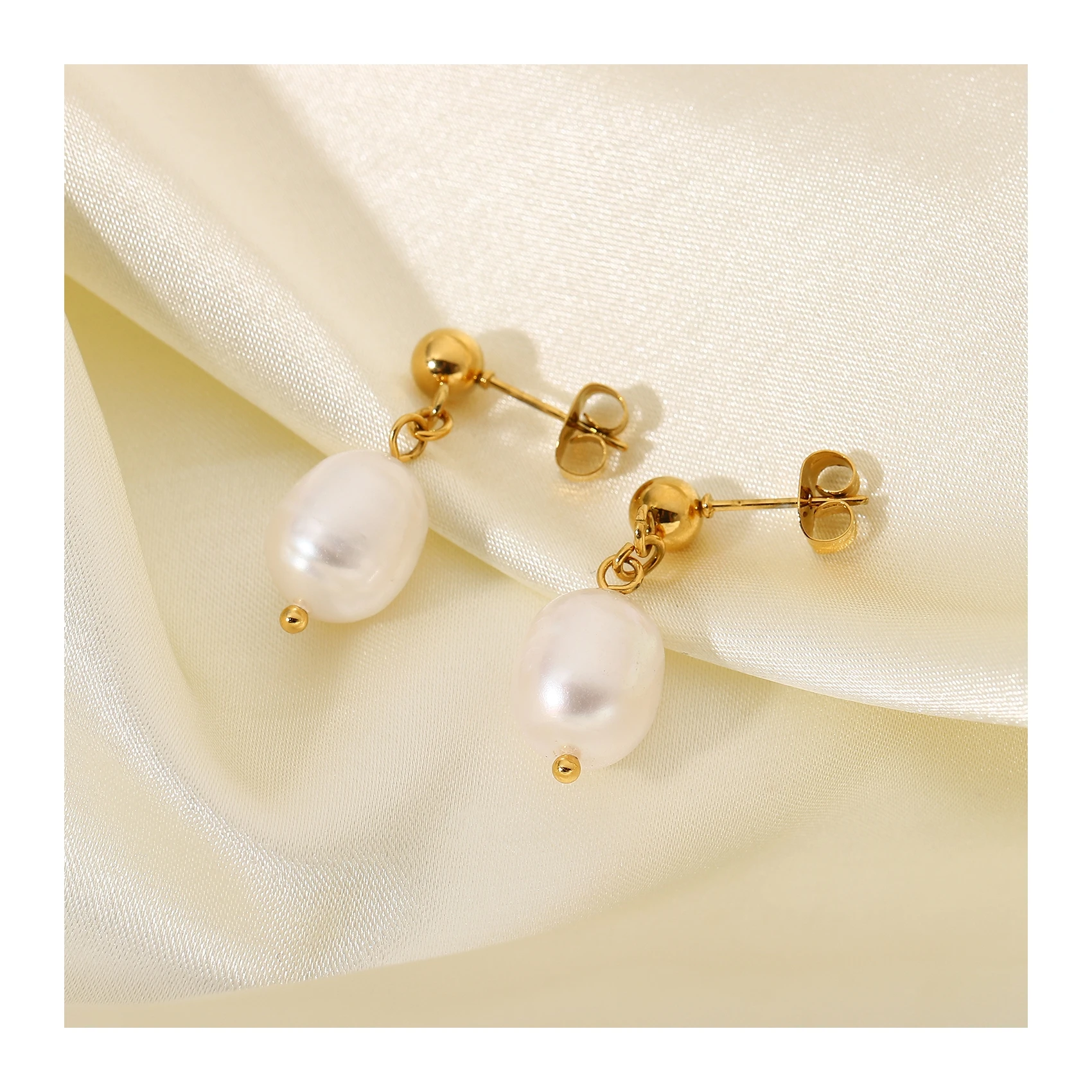 Sell well new type allergy free jewelry alloy + bright shell pearl non tarnish pearl stainless steel natural pearl earrings