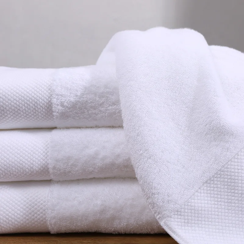 Luxury Quality White Absorbent 100% Cotton Large 80*160cm Hotel Shower Bath Towel with Customized Logo