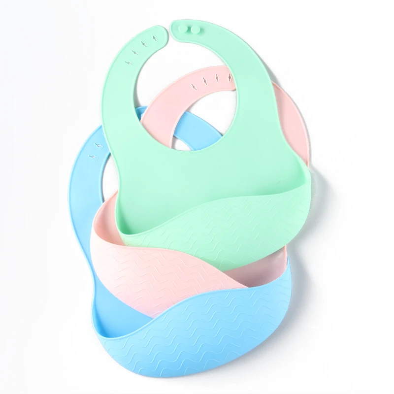 2022 New Product Custom Silicone Waterproof Baby Feeding lightweight thin Bibs Food Catcher pocket baberos