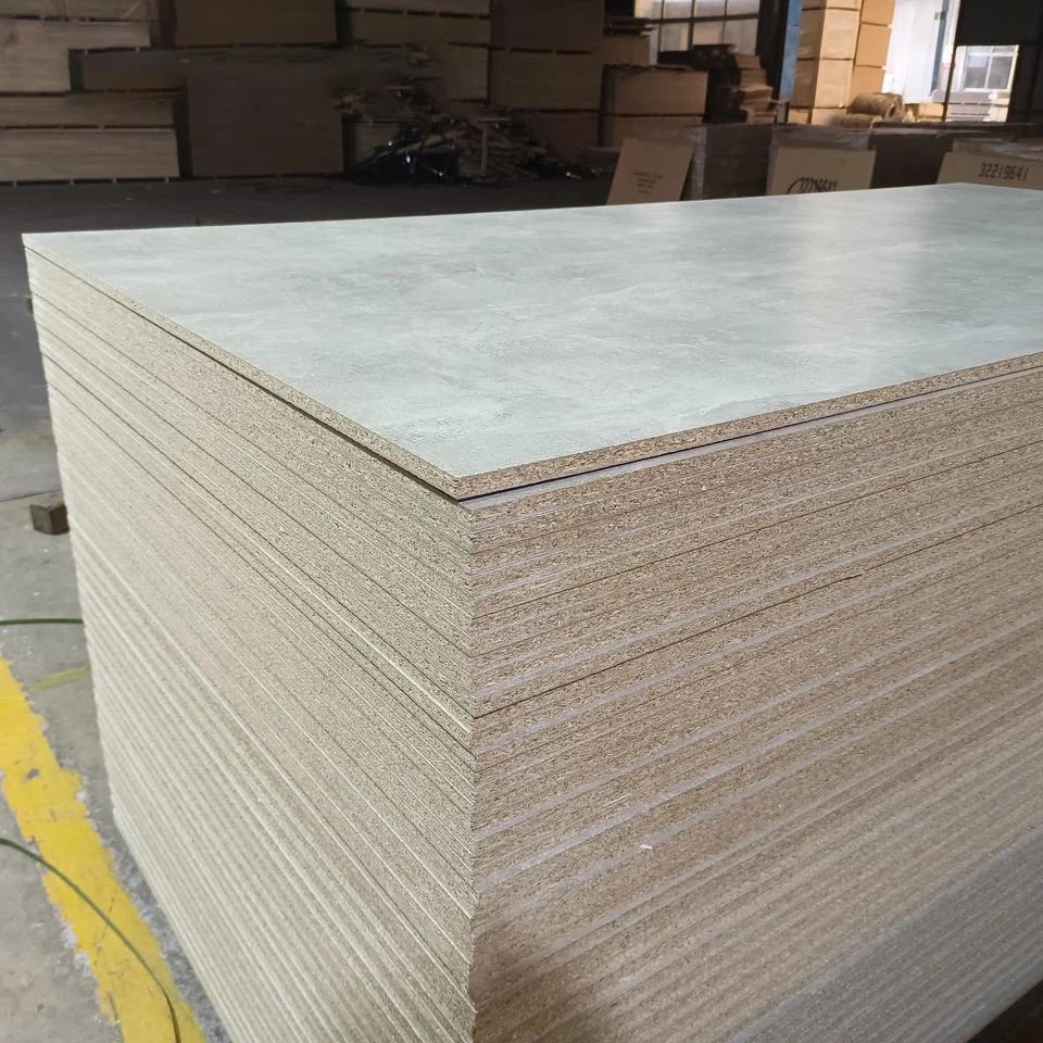 Factory Sale Directly 12mm 15mm 16mm 18mm 25mm Wooden Grain Furniture Melamine Laminated Chipboard / Particle Board