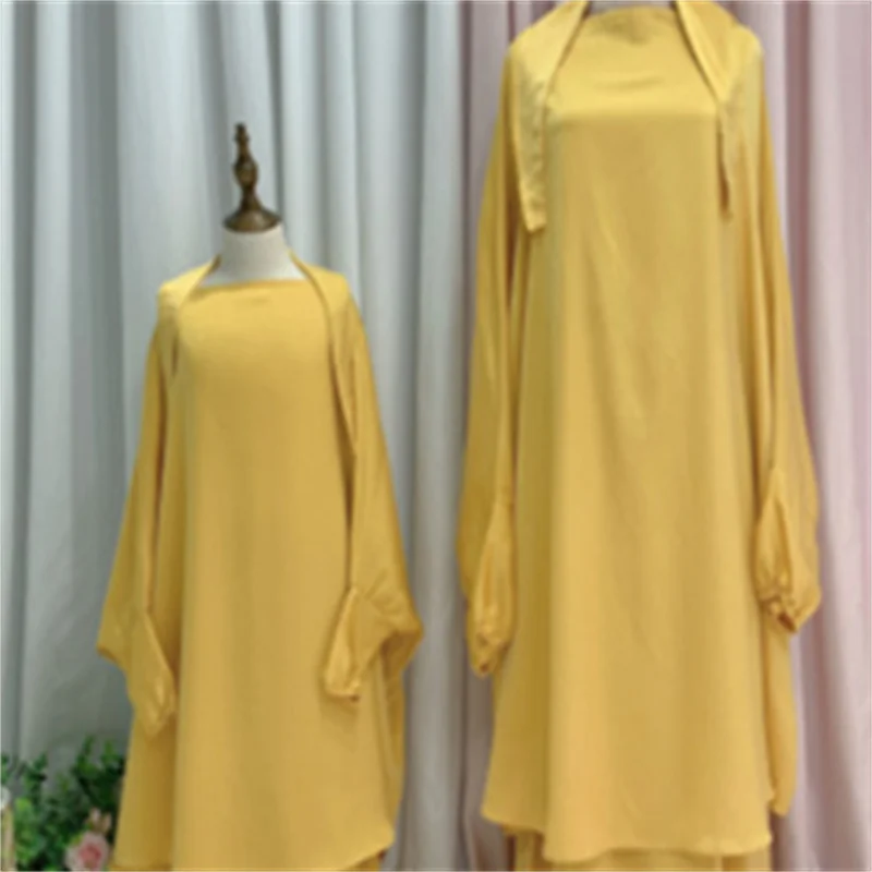 Маленький Moq изготовленный на заказ Abaya Jilbab Dubai молитвенный Buibui Kebaya мусульманская одежда с шарфом
