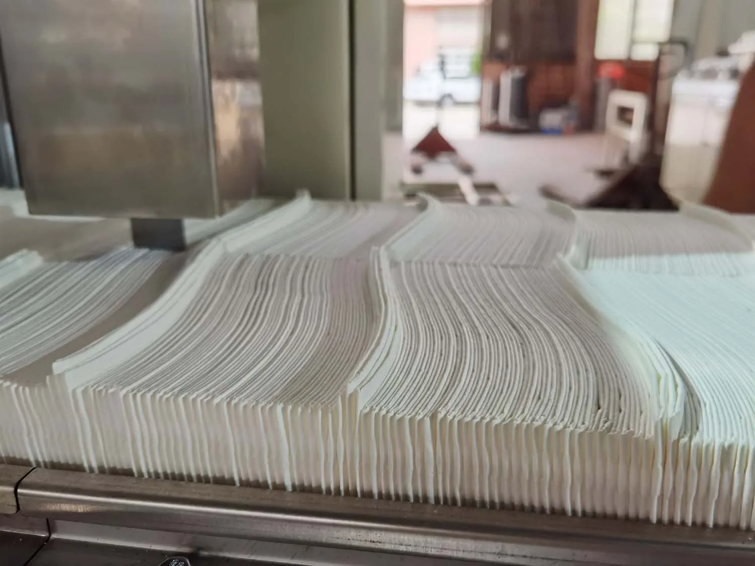 Машина для производства салфетки малого бизнеса