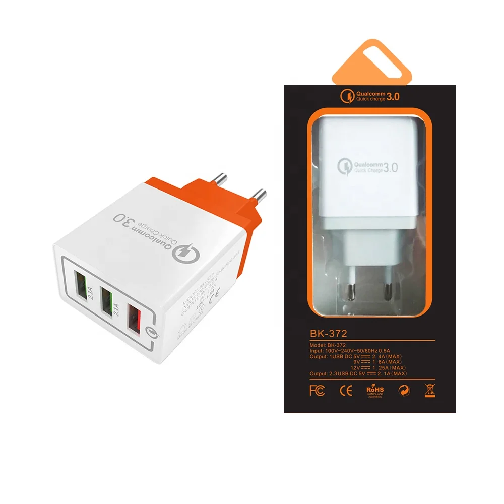 Сетевое зарядное устройство с 3 USB-портами и поддержкой быстрой зарядки 0