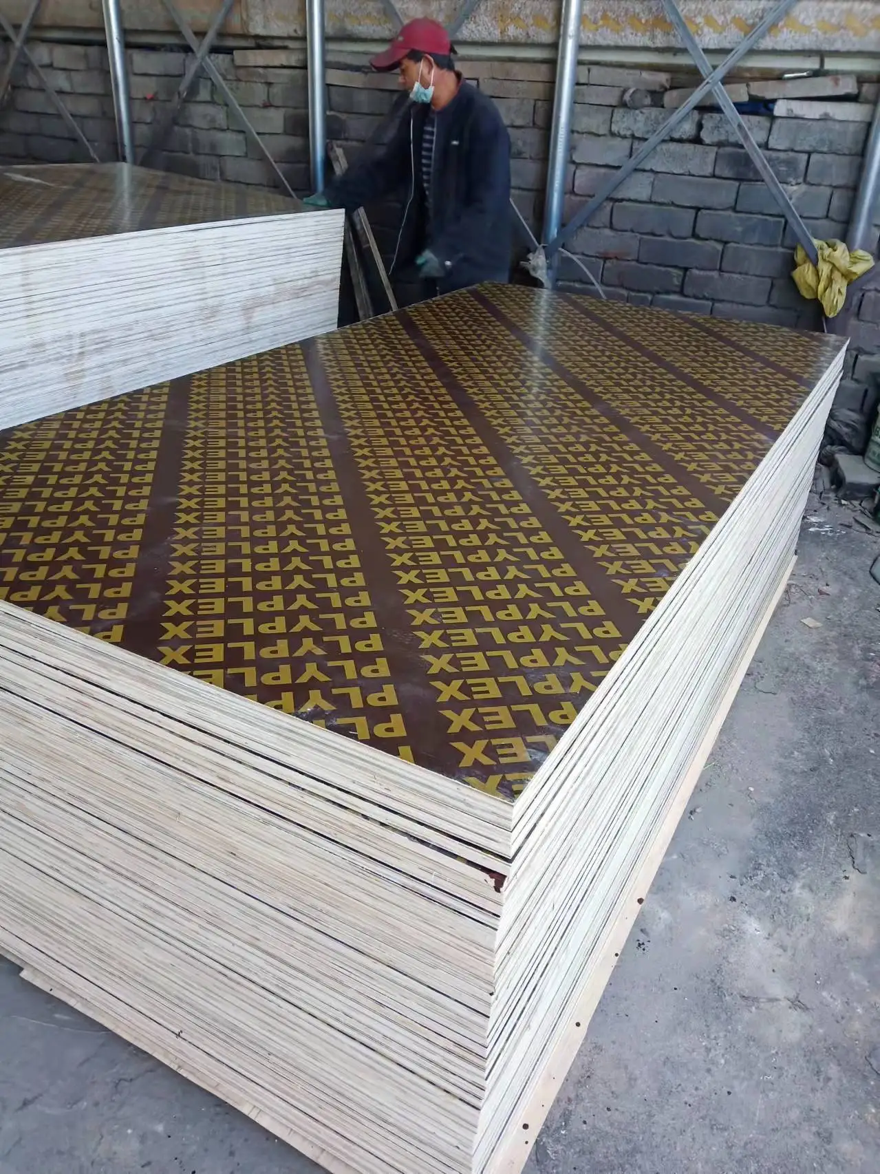 concrete formwork plywood 18mm finger joint core