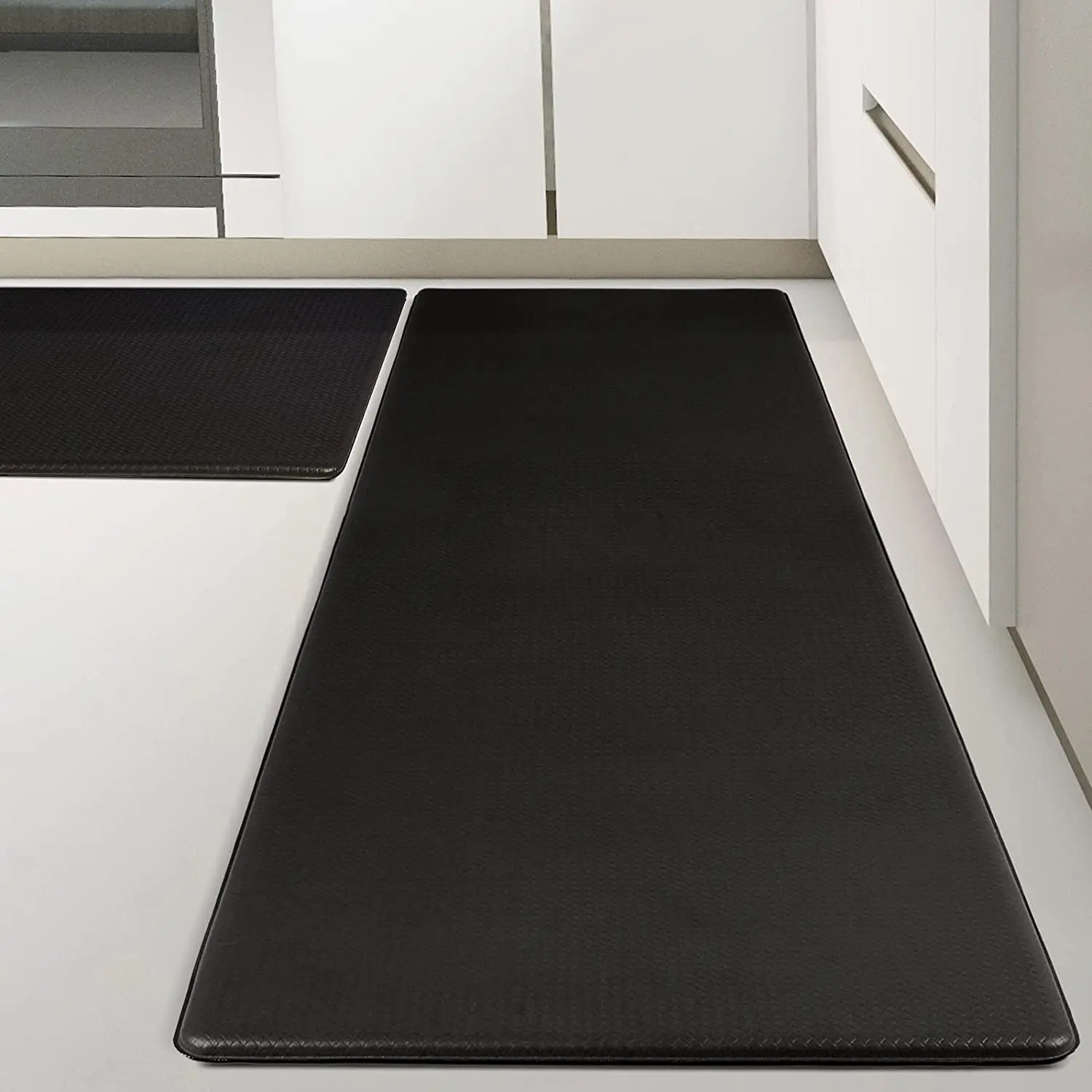 Easy-to-Clean Surface Kitchen Mat,Waterproof & Non-Slipping Kitchen Mat for Floor, Durable Kitchen Rugs and Mats