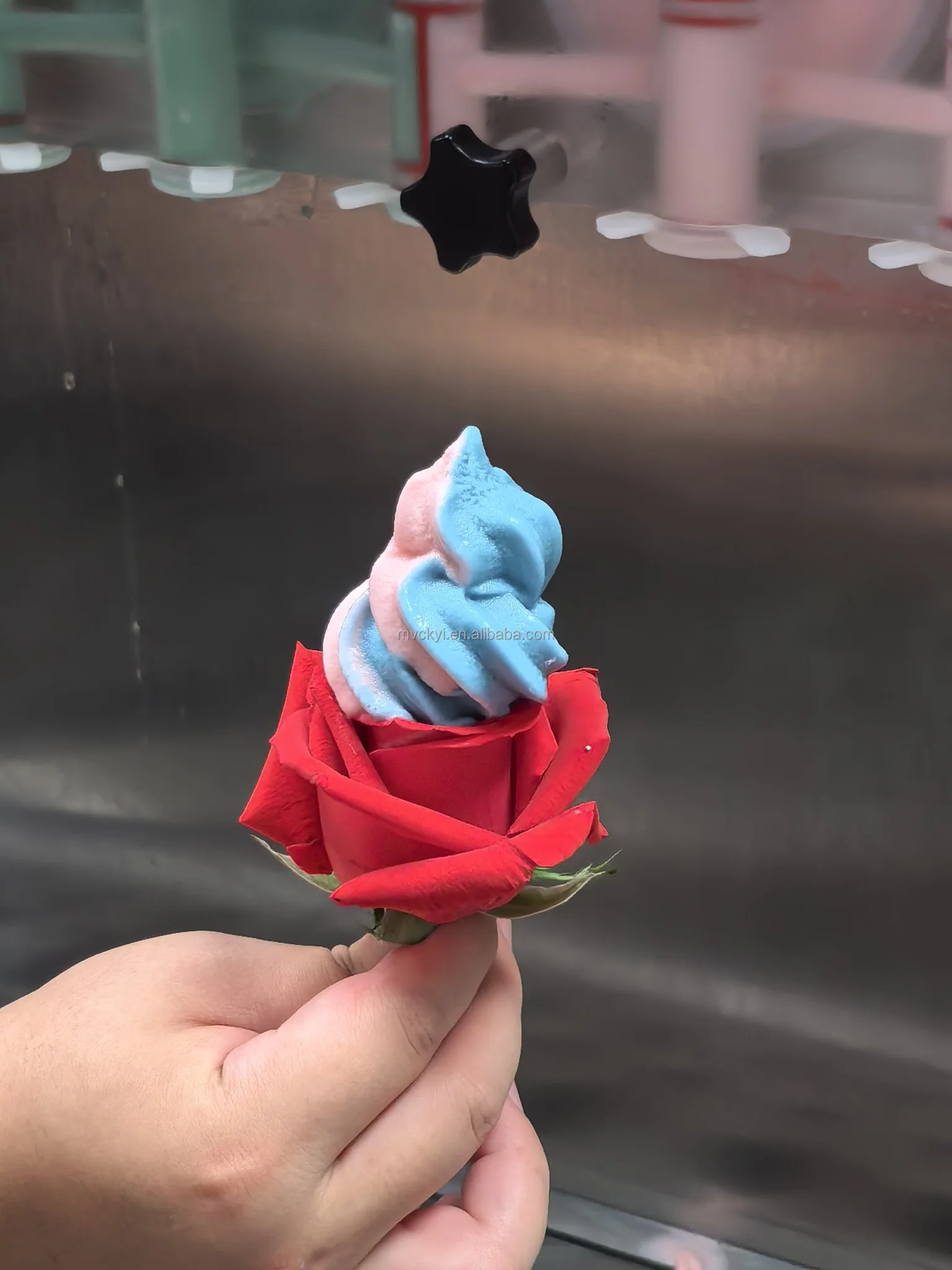 Mvckyi 5 Flavors Commercial Ice cream machine portable snack 3+2 MIX Soft Serve Ice Cream Frozen yogurt Freezer