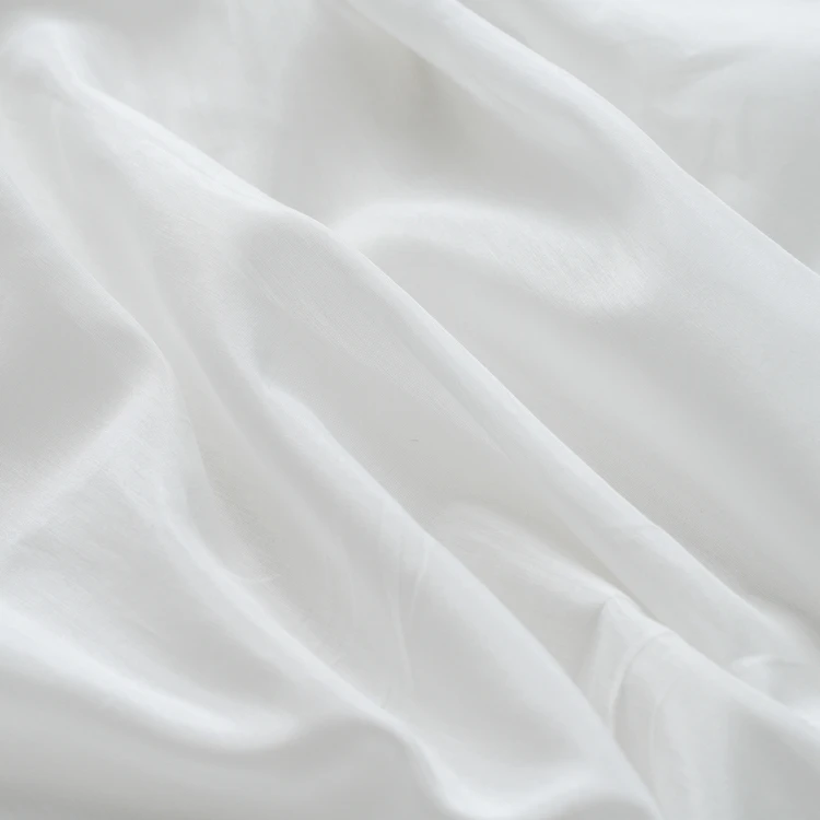 Free Sample PFD 30% Silk 70% Cotton 9mm Silk Cotton Spinning Fabric Garment Home Textile