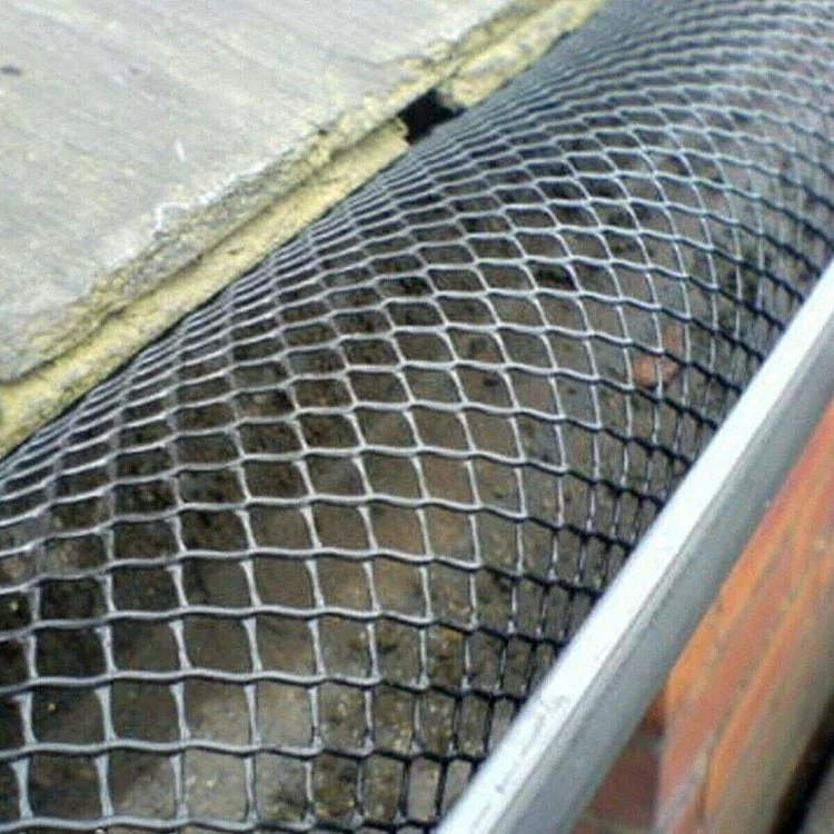 Aluminium wire mesh for gutter filter