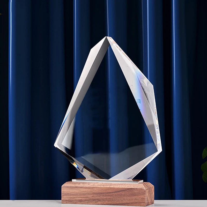 Hot Sell Block Souvenir Music Piano Sample Manufacturer 3D Glass And Wood Shield Wooden Award Gold Plaque Trophy with Wood Base