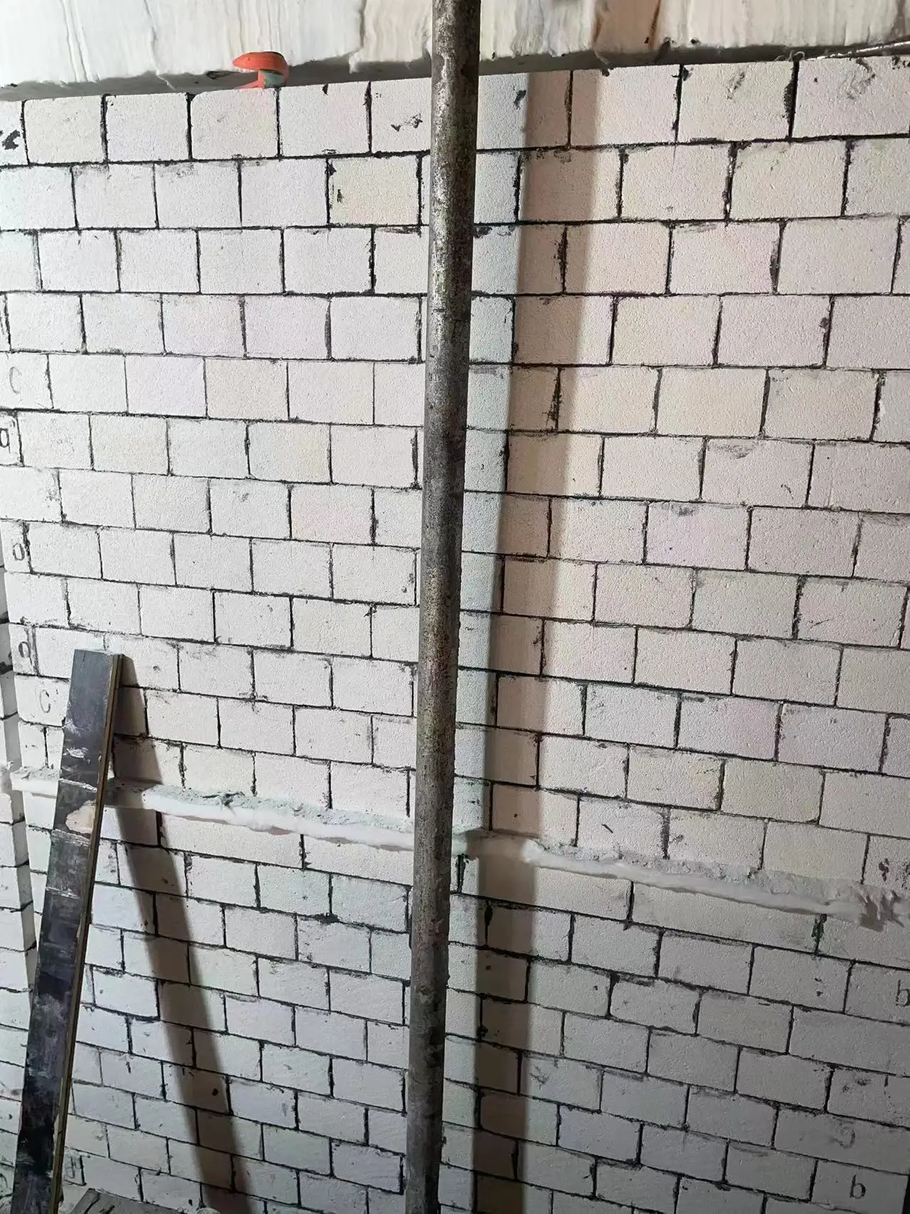 Mullite Insulation  Brick YX23 YX26 Mullite Refractory Bricks  High Temp Light Weight Mullite Brick