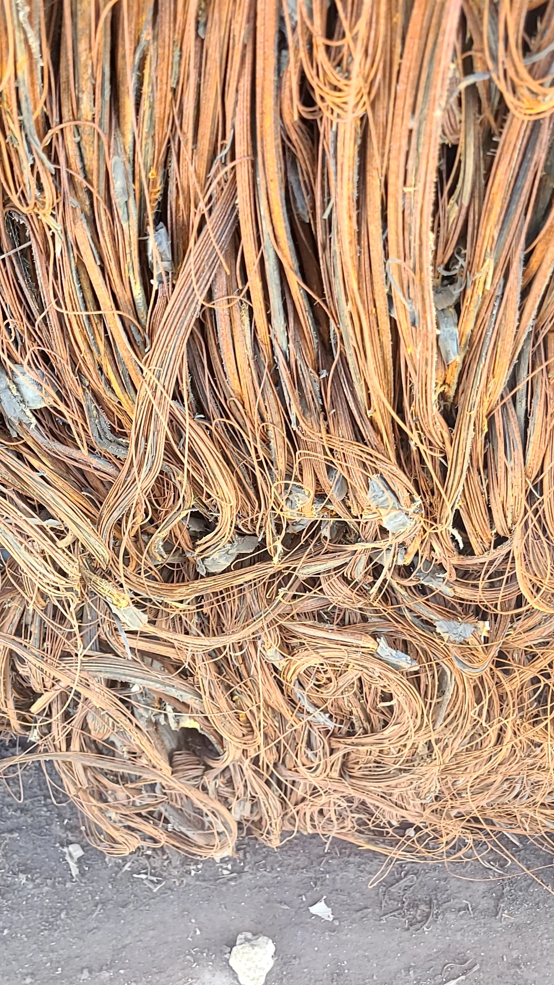 Japanese auto shredded steel metal scrap steel tire wire scrap