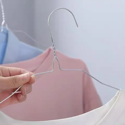 Factory Direct 16-Inch Straight Hair Galvanized Iron Coat Hanger for Laundry or Dry Cleaning Durable Metal Clothing Hangers