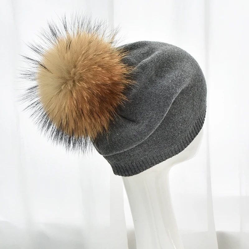 Wholesale Winter Knitted Beanie for Women Glitter Gems Stars Pattern Hat Outdoor Soft Wool Knitted Real Fur Pompom beanie Hat