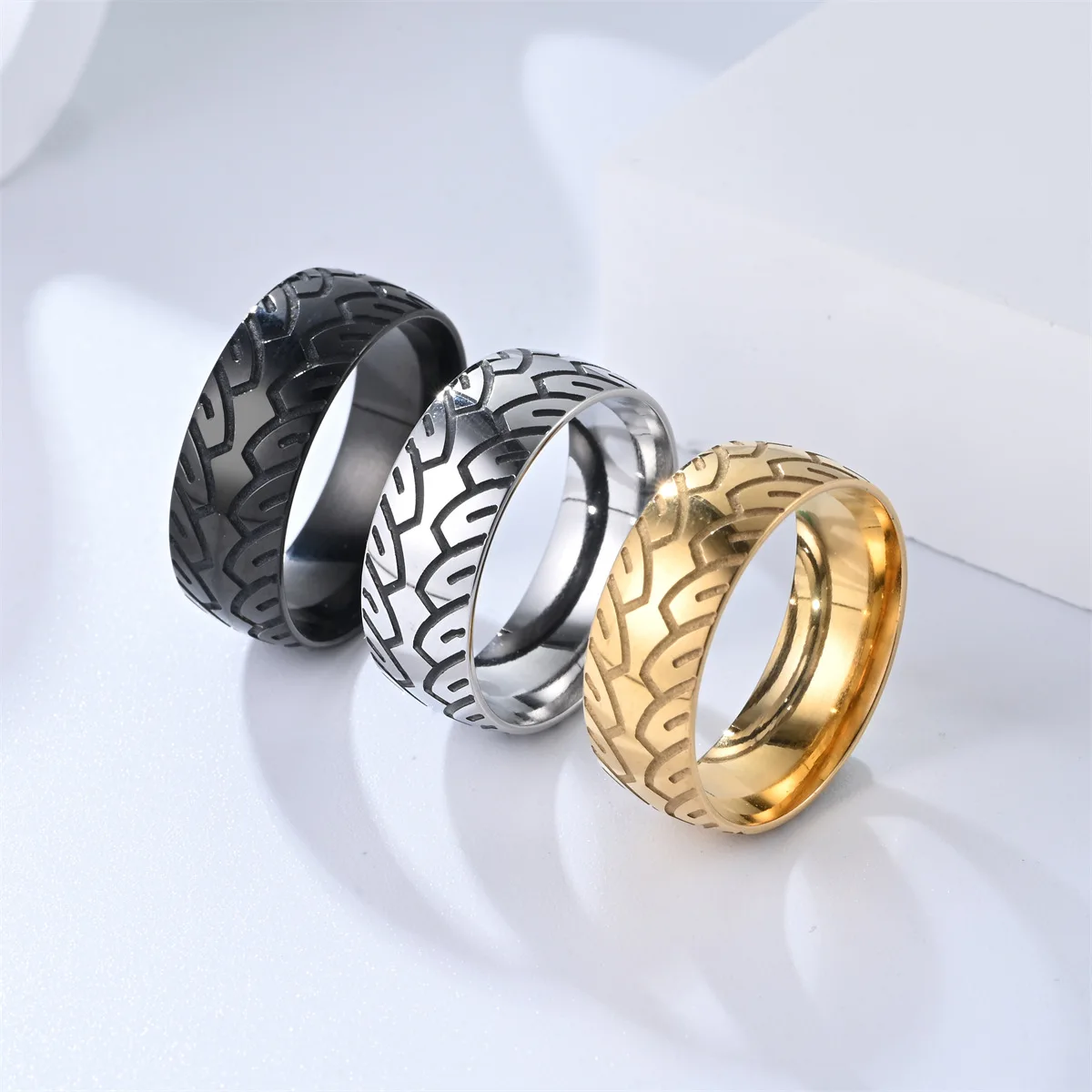 Custom Factory Steel 8mm Corrosion Engraved Tire Pattern Vintage Ring Stainless Steel Engraved Split Ring