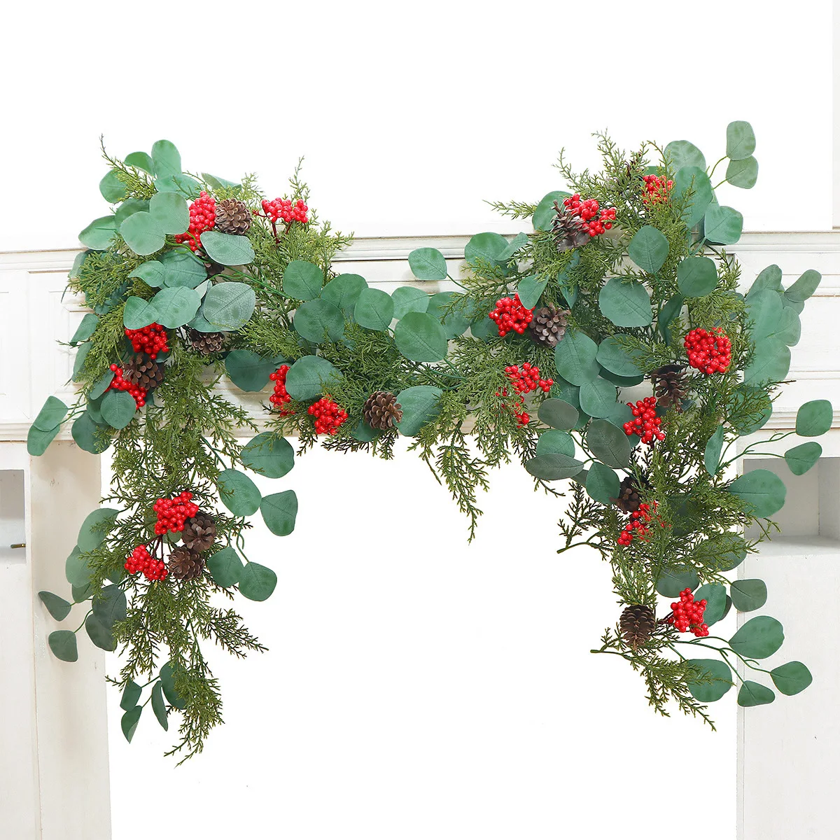 ZW-01 New Product Faux Christmas Wreath Ornament Hotel Decoration Flower Artificial Eucalyptus Rattan Christmas Garland