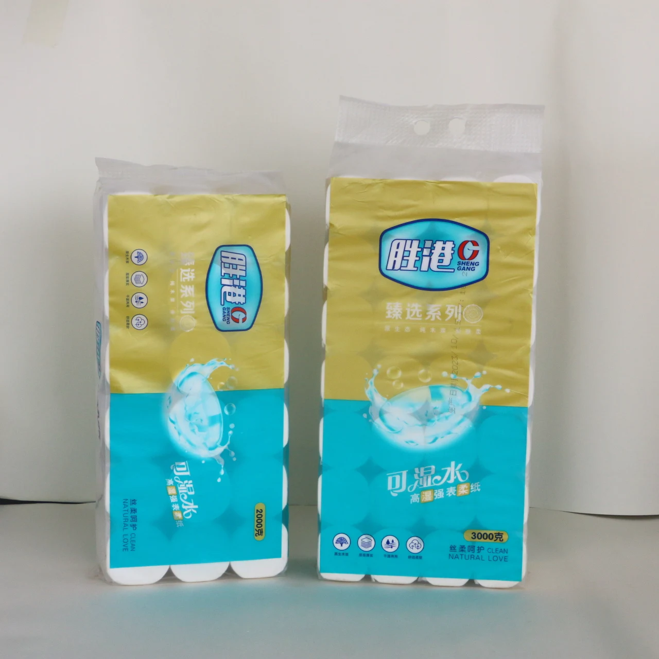 Soft Toilet Paper Coreless Towel Rolls Wood Pulp For Public Places