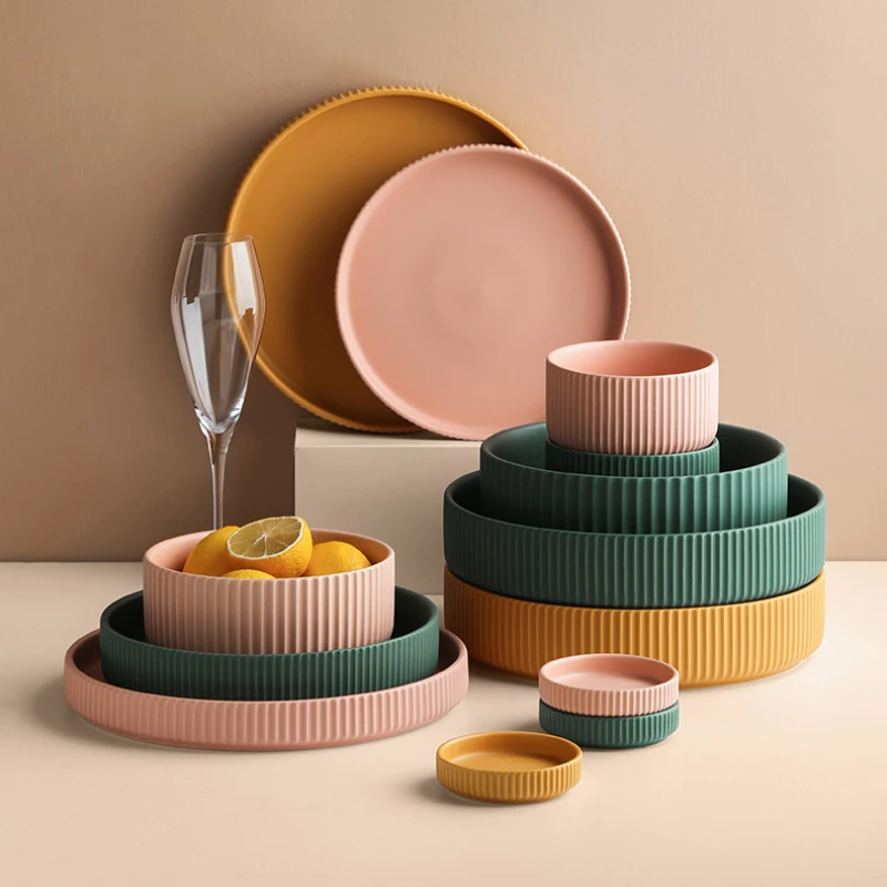 Wholesale Ceramic Dish Bowl Plate Dinnerware Set Nordic Style Home Hotel Restaurant Plate Dish Cutlery Set