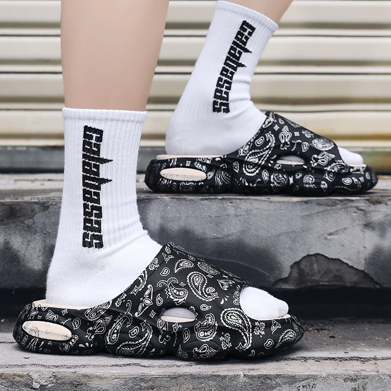 Wholesale High Quality Comfortable Fashion Styling Eva Men Slides Slipper Soft Material Sole Slides Slipper For Men