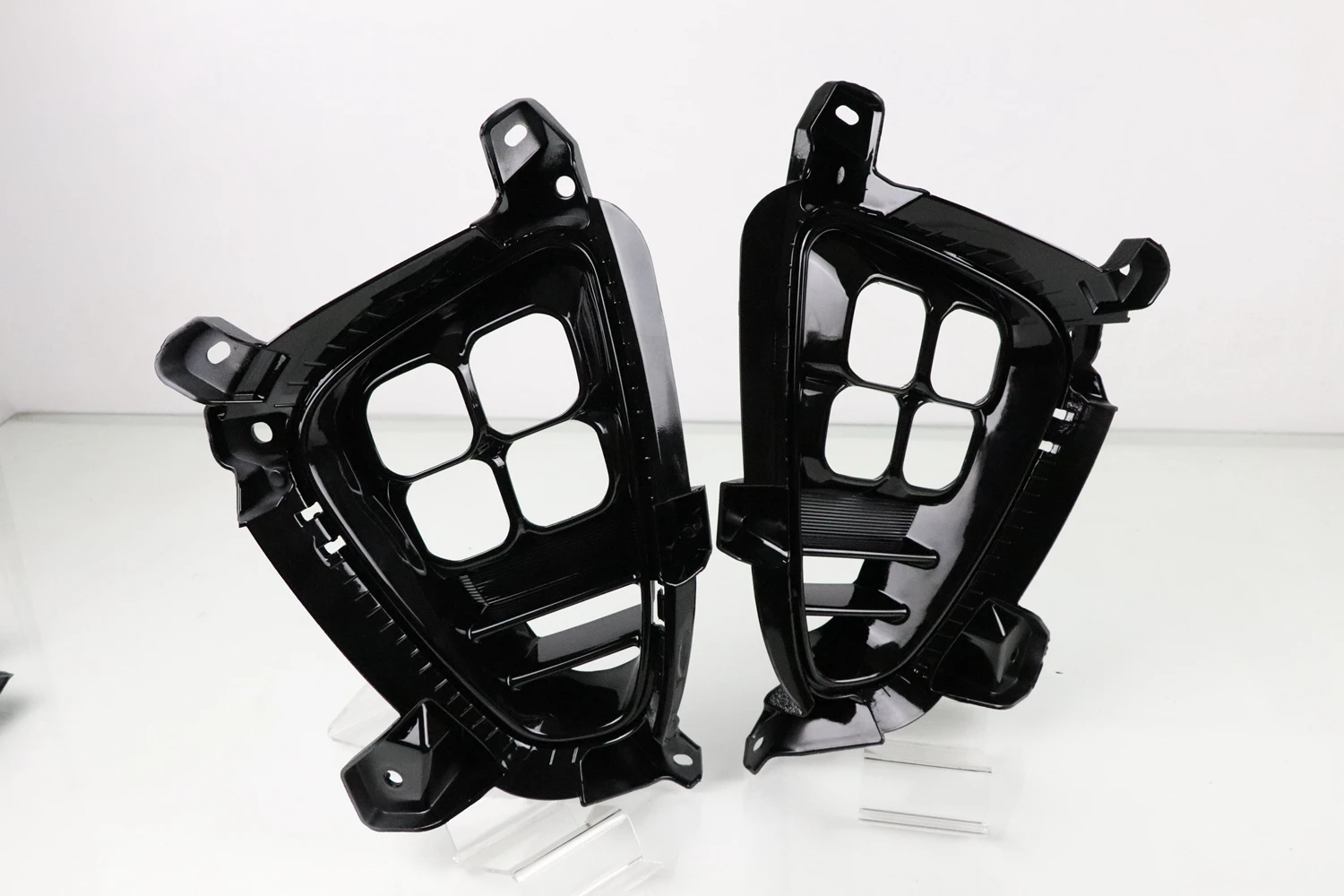 HSD-23010 Auto Parts Glossy Car Daytime Running Light Led Front Fog Lamp Black Bezel 4 Eyes Drl 12V fits for kia sorento drl