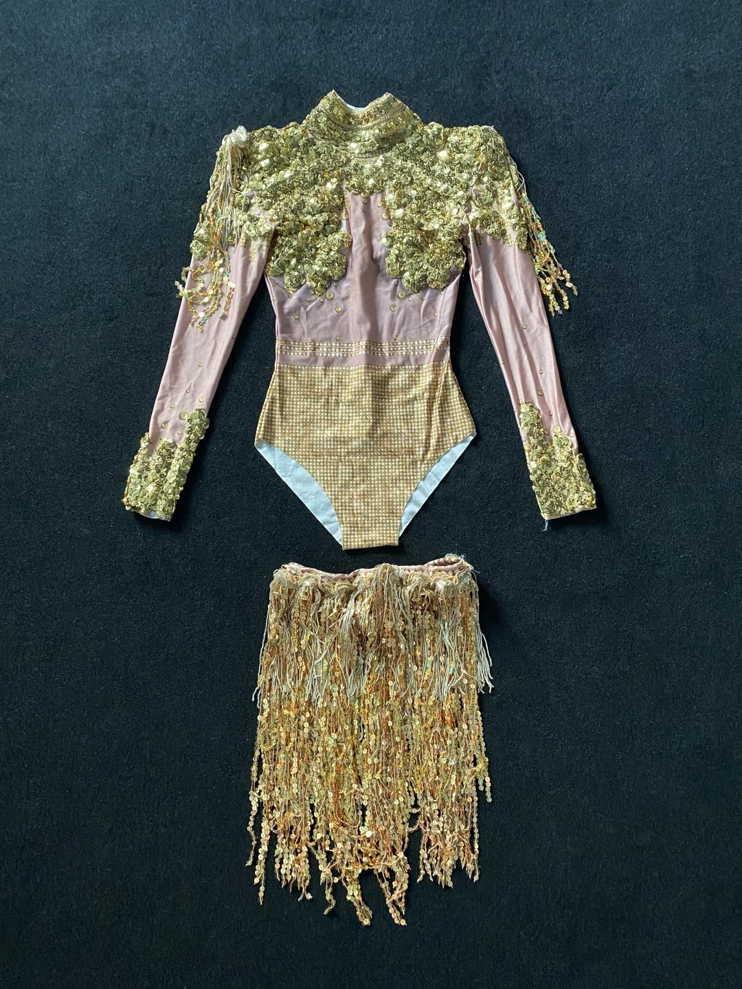 Sparkly Sequin Tassel Bodysuits Short Skirts Two Piece Set Festival Exotic Singer Dancer Outfits Women Stage Performance Costume