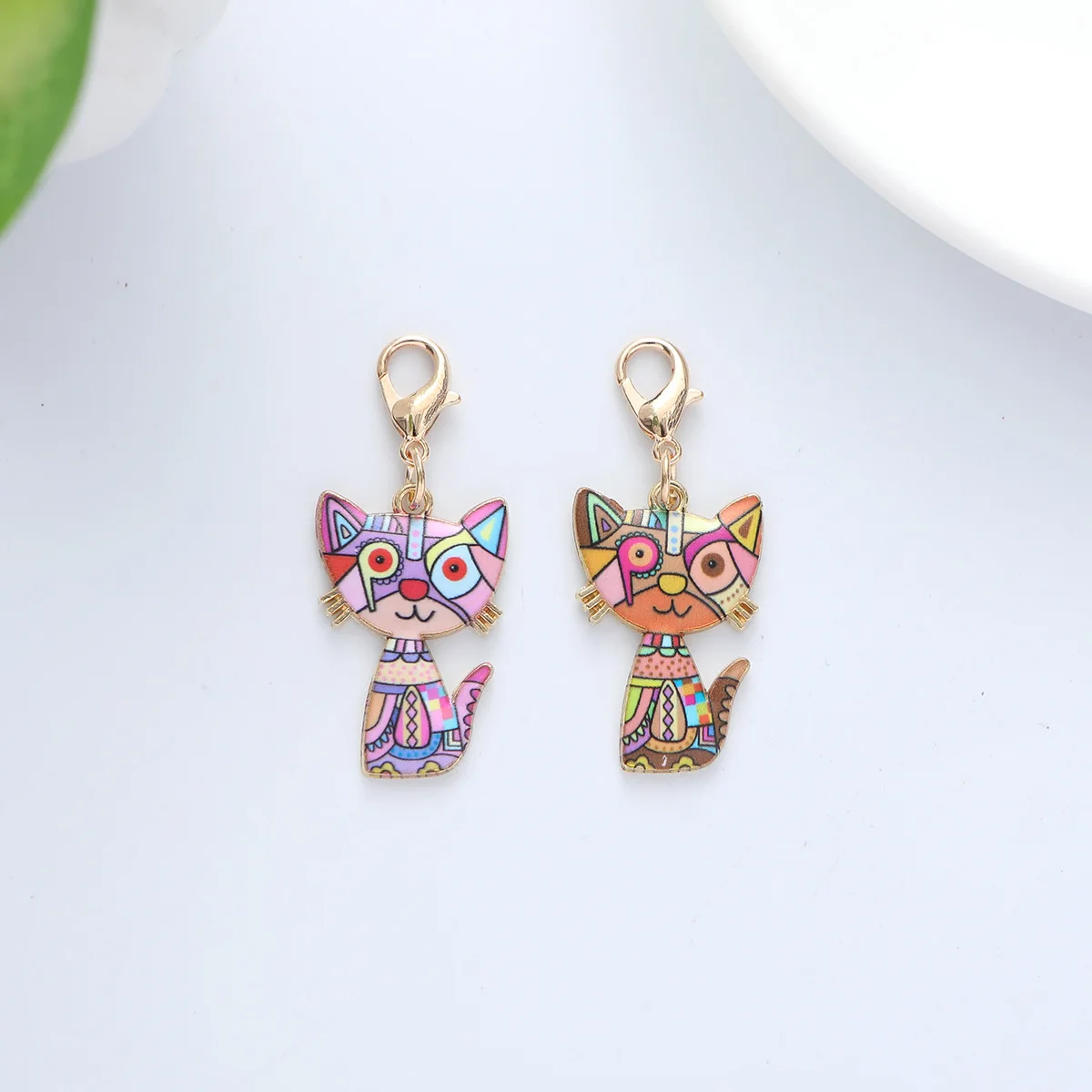 New Customized cartoon cat keychain pendant cute bag hanging decoration car anti-loss small keychain