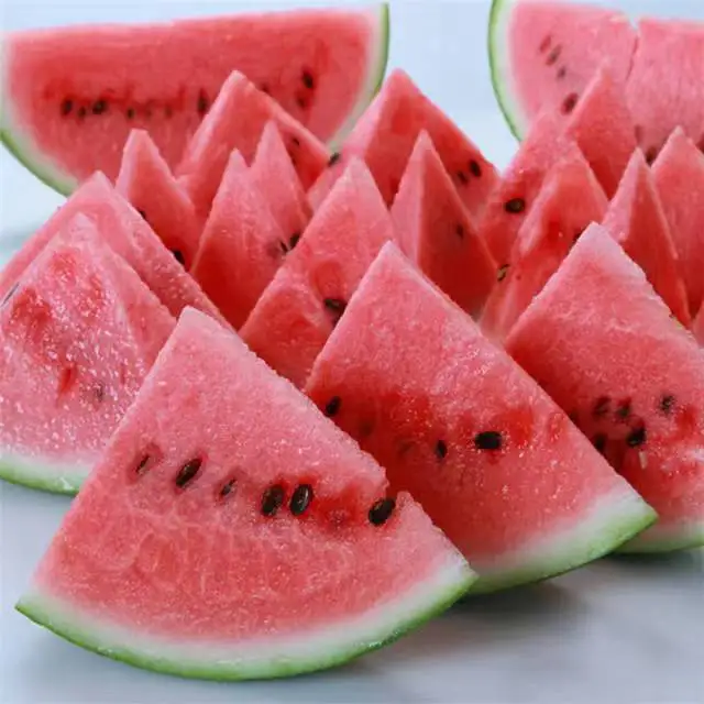 Export Chinese farm fresh watermelon High Quality Imported Vietnamese Black Beauty Watermelon Ready to Ship Fresh Watermelon