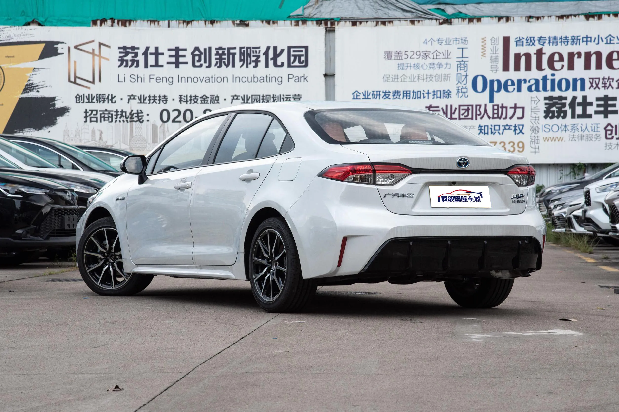 2023 Toyota Levin 1.8L Гибридный новый автомобиль из Китая электромобили оптовая продажа подержанные спортивные автомобили новые энергетические