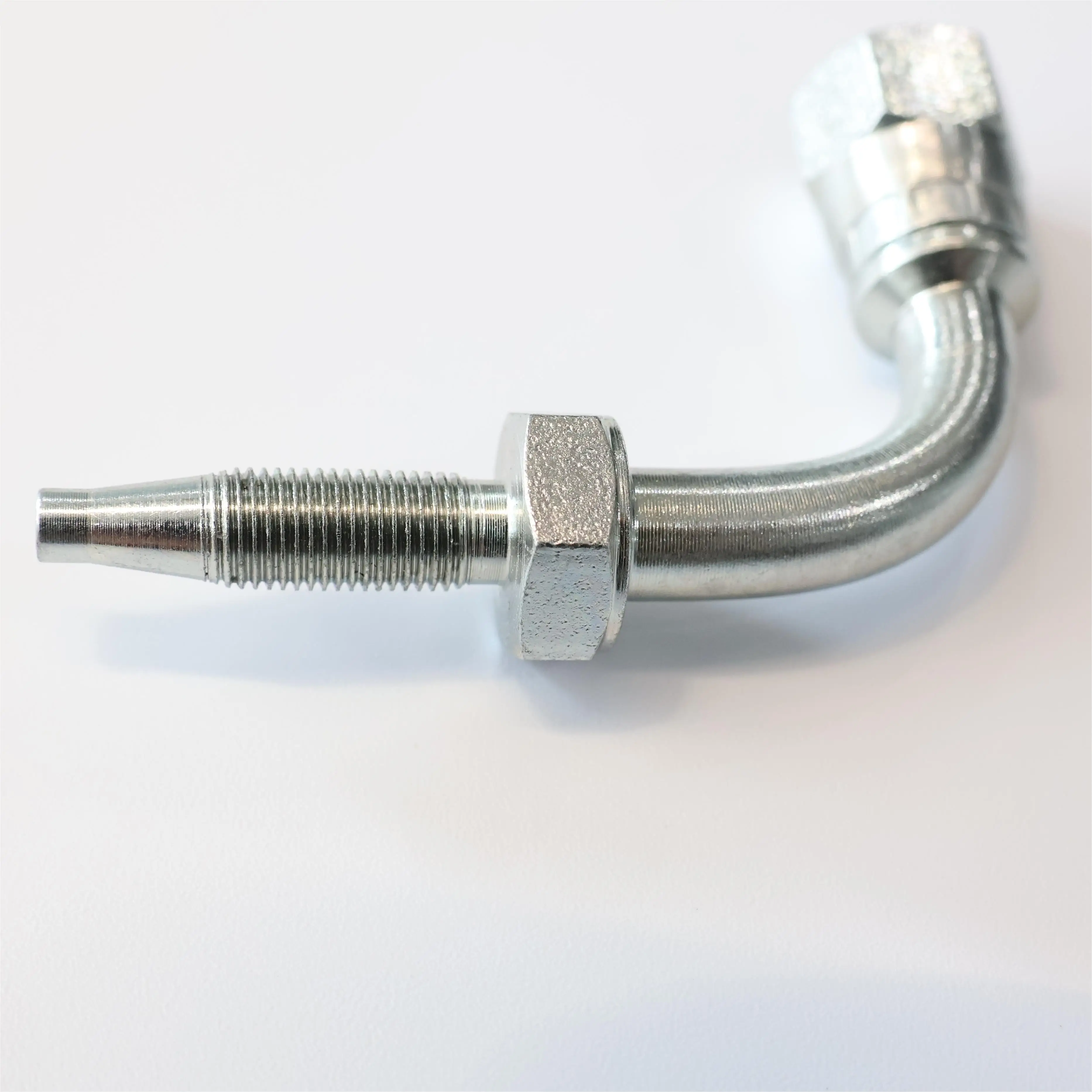 JIS/komatsu Carbon Steel Hydraulic Tube Hose Thread Pipe Reusable Fitting High Pressure  Swivel 90 Degree Ferrule Nipple R1/R2
