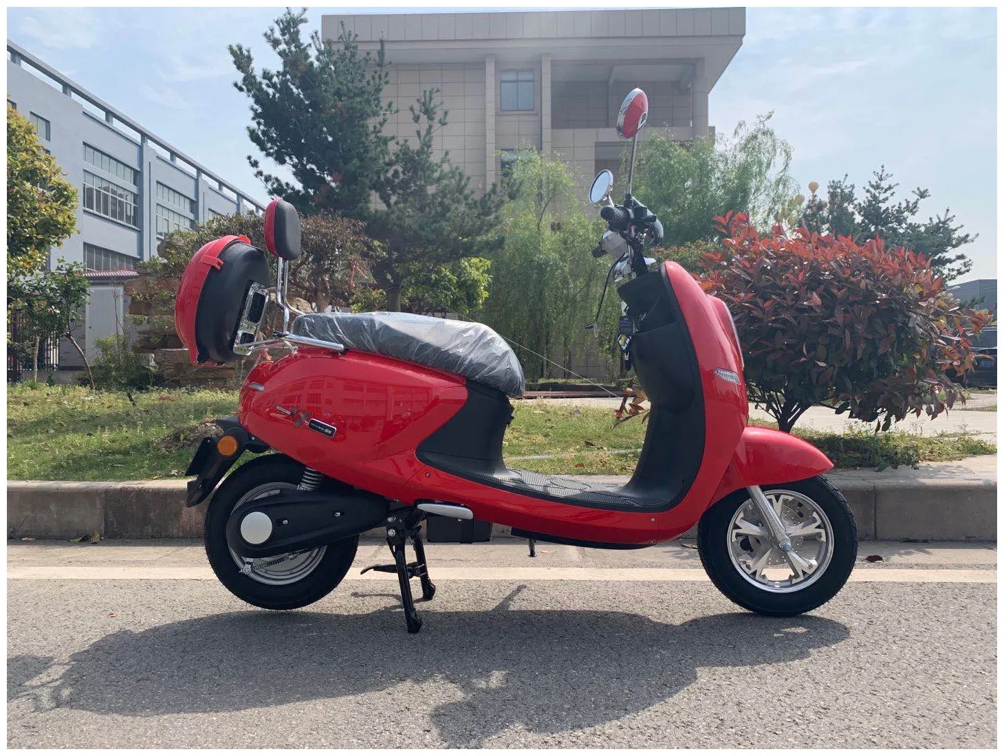 800w 1000w China wholesale taiwan gogo brushless scooter  electric motorcycle for sale e scooter moped