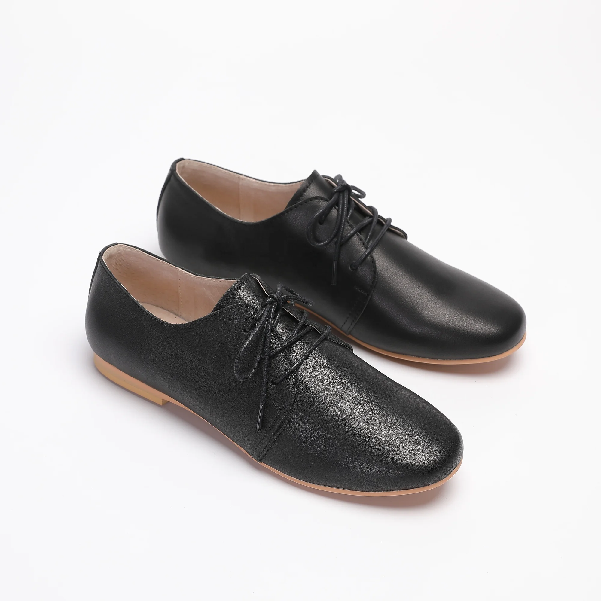 2024 Ladies Flat Casual Shoes Black Smooth Leather Classic Lace Up Oxford Shoes for Women