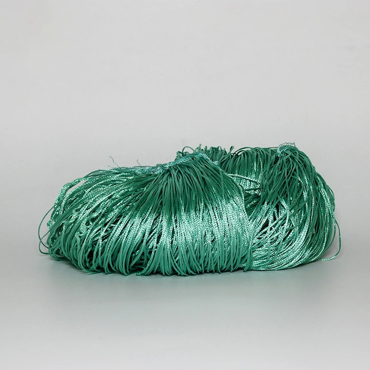 Eco-friendly High Tenacity Polyester Thread 210D/16 Upholstery Yarn Skein Yarn Flat Yarn
