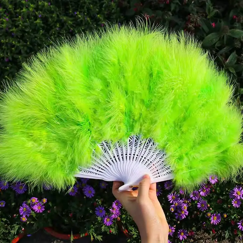 Factory Price Wholesale Rainbow Colorful Fluffy Dancing Hand turkey Feather Fans