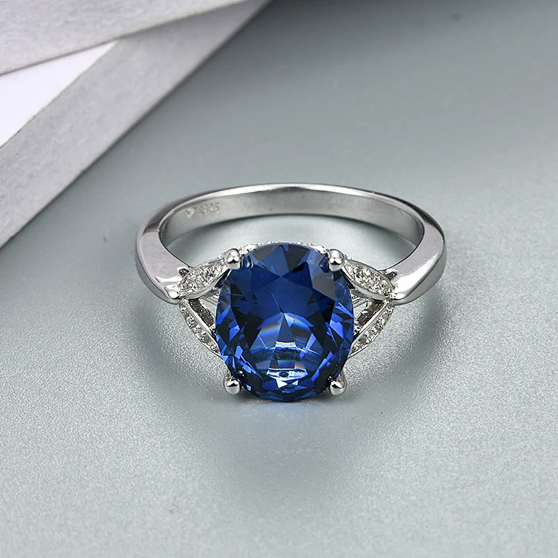 5 Carat Synthetic Ceylon Sapphire Diamond Platinum Solitaire Sapphire Engagement Ring for Women