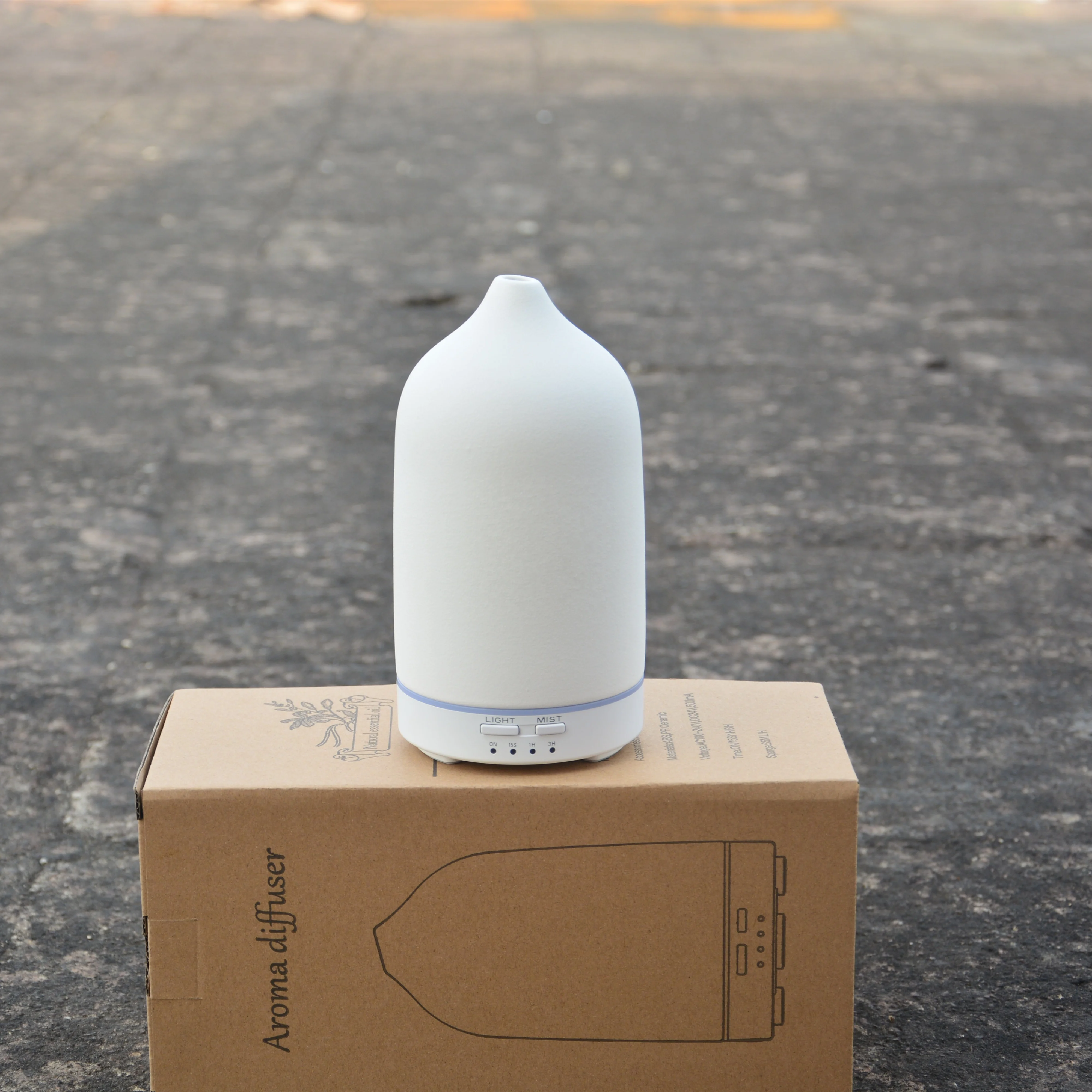 Каменный диффузор керамический ультразвуковой эфирного масла для ароматерапии белый емкость 160 мл. 8 цветов на выбор