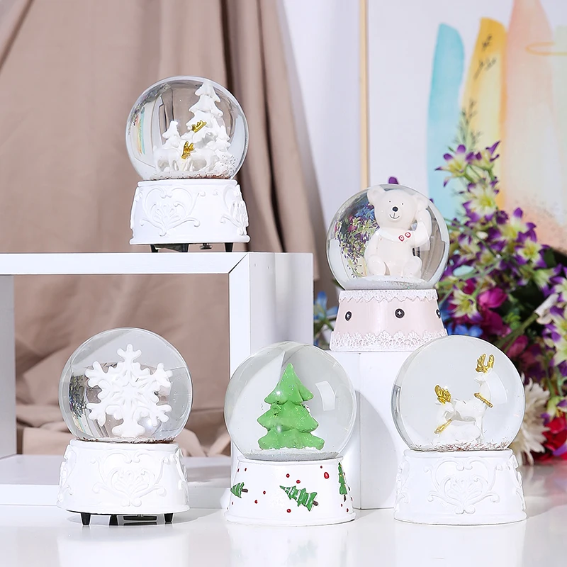Home Decoration water Snow Globe Souvenir Custom Snowball snow globe Snow Dome
