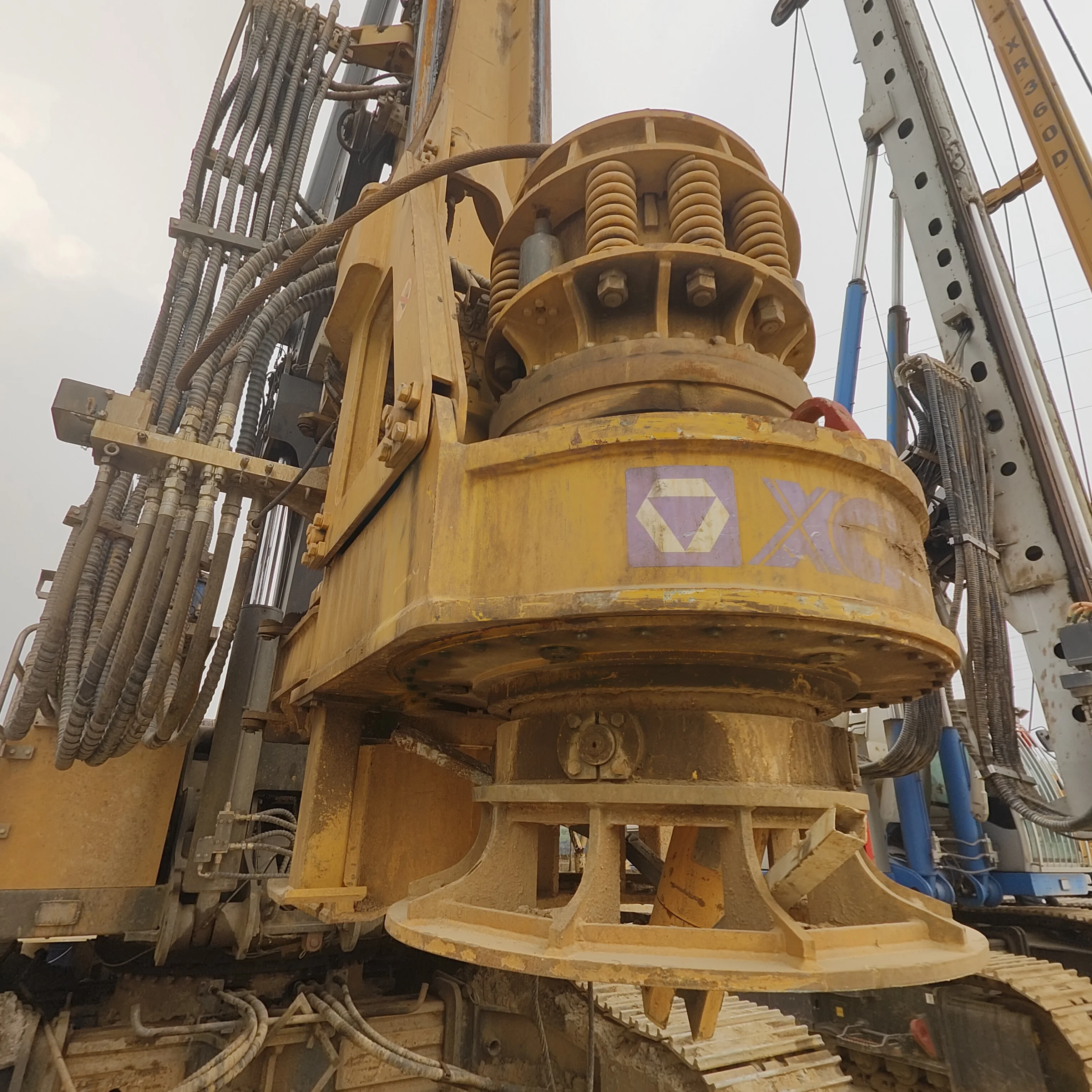 XR280E автоматическая водяная скважина роторная буровая установка высокого качества сваебойная машина новое состояние бензинового топлива
